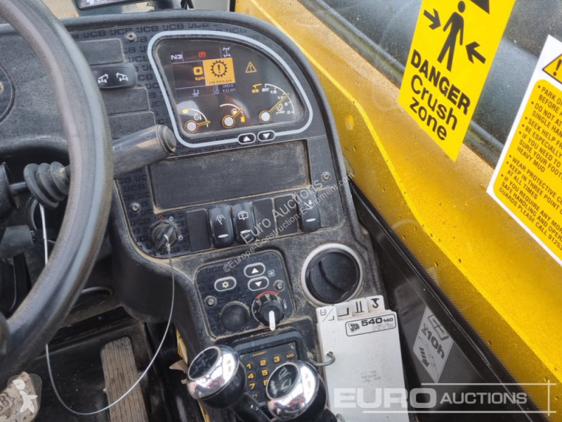 Teleskopický vozík JCB 540-140 Hi Viz