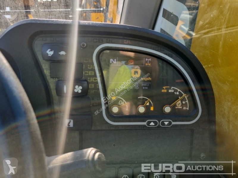 Teleskopický vozík JCB 525-60 Hi Viz