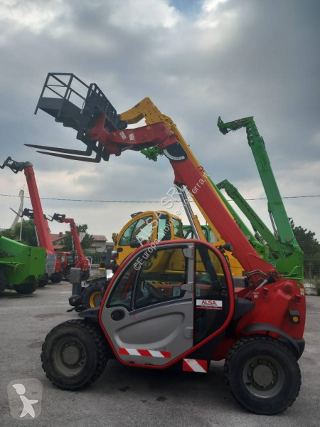 Teleskopický manipulátor Manitou MT 625