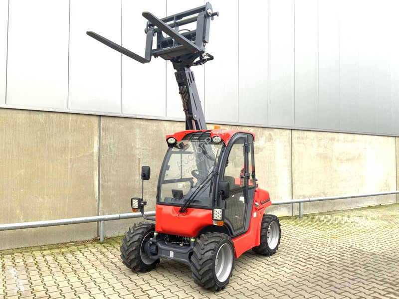 Телескопичен товарач Everun ERT1500
