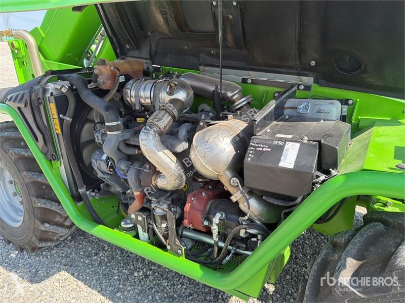 Телескопічний навантажувач Merlo P38.13PLUS