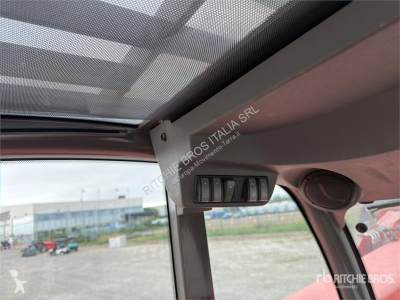 رافعة شوكية تلسكوبية Manitou MRT2150 Privilege+
