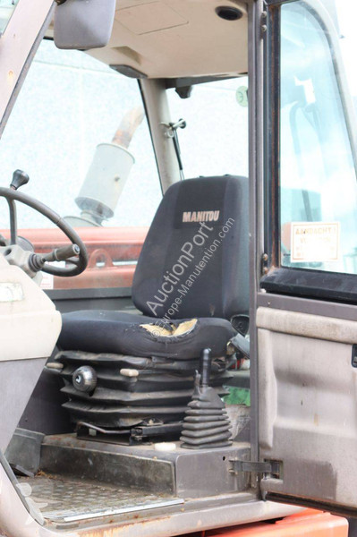 Chariot télescopique Manitou MT1740
