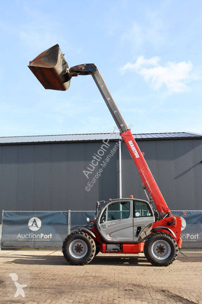 Teleskopický vozík Manitou MT835 ST3B