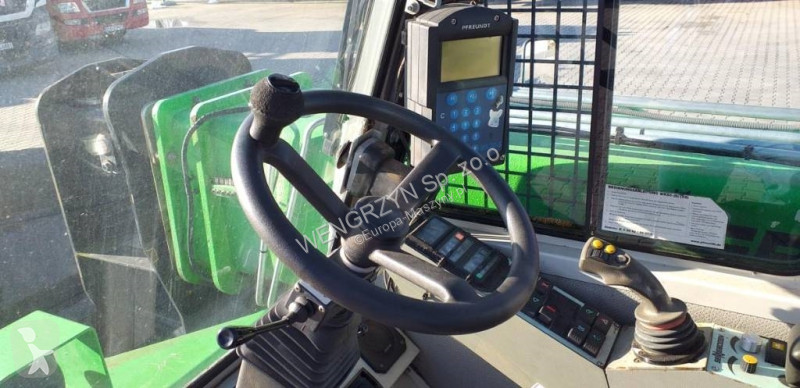 Teleskopický vozík Sennebogen 305