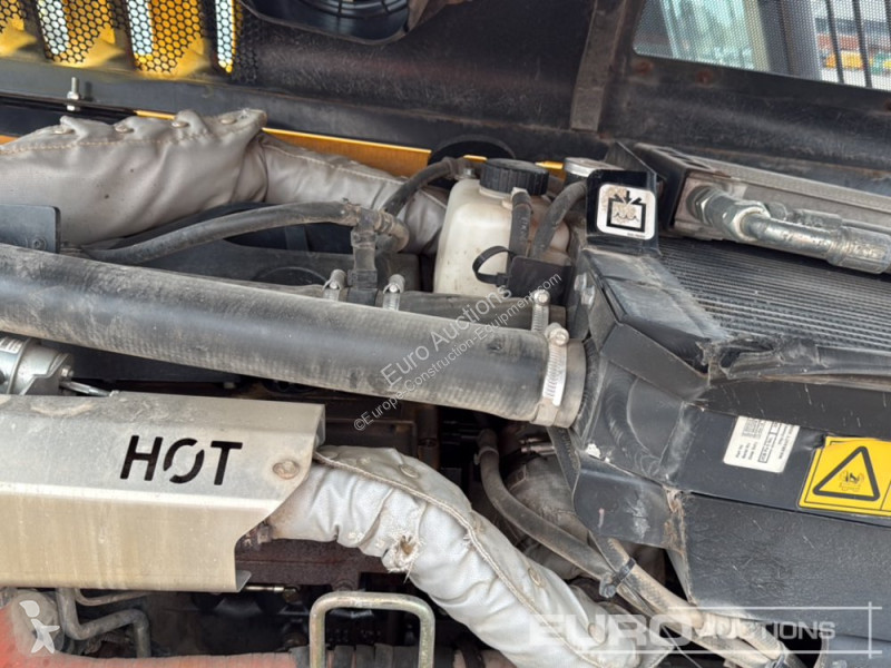 رافعة شوكية تلسكوبية JCB 525-60 Hi Viz
