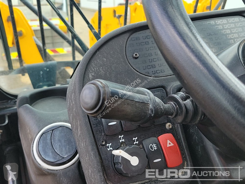 Încărcător telescopic JCB 540-200