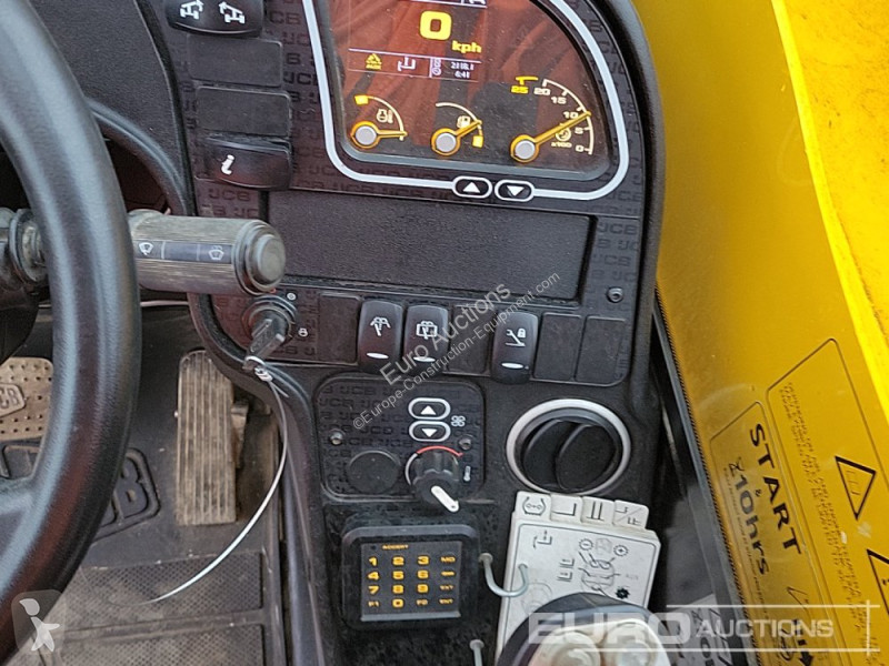 Teleskopický vozík JCB 540-170