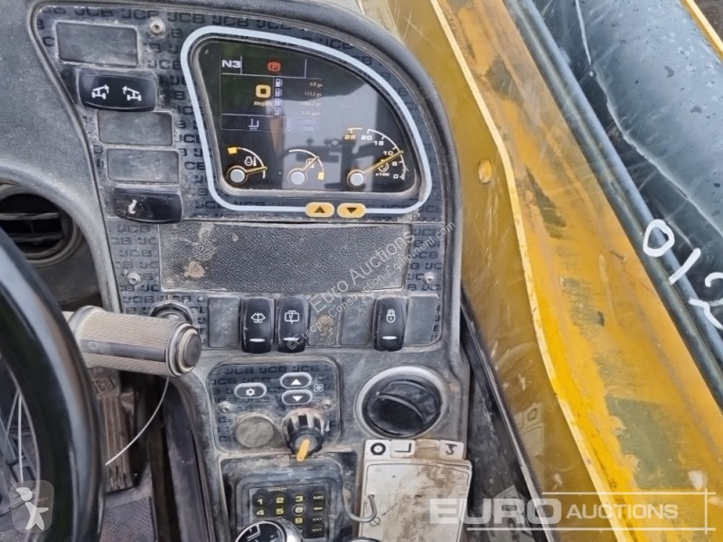 Teleskopický vozík JCB 535-140 Hi Viz