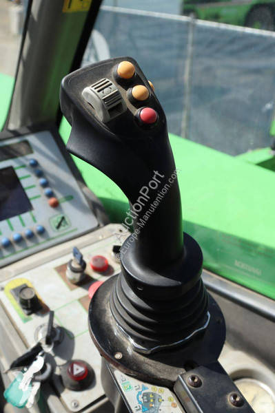 Chariot télescopique Merlo ROTO 60.24MCSS