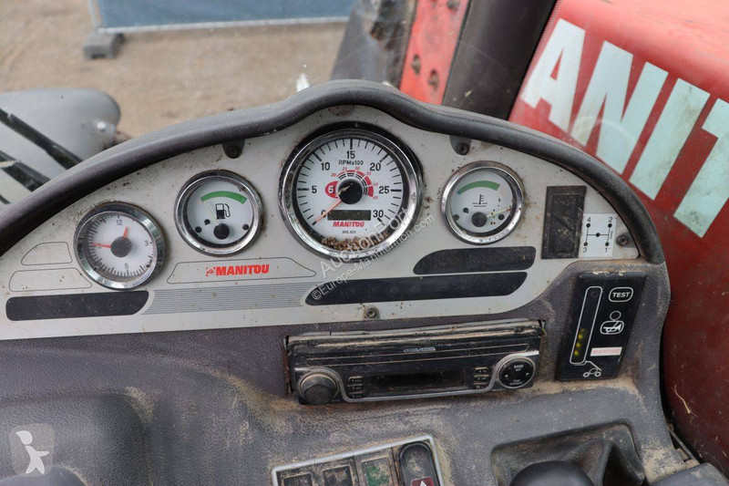 伸缩臂叉车 Manitou