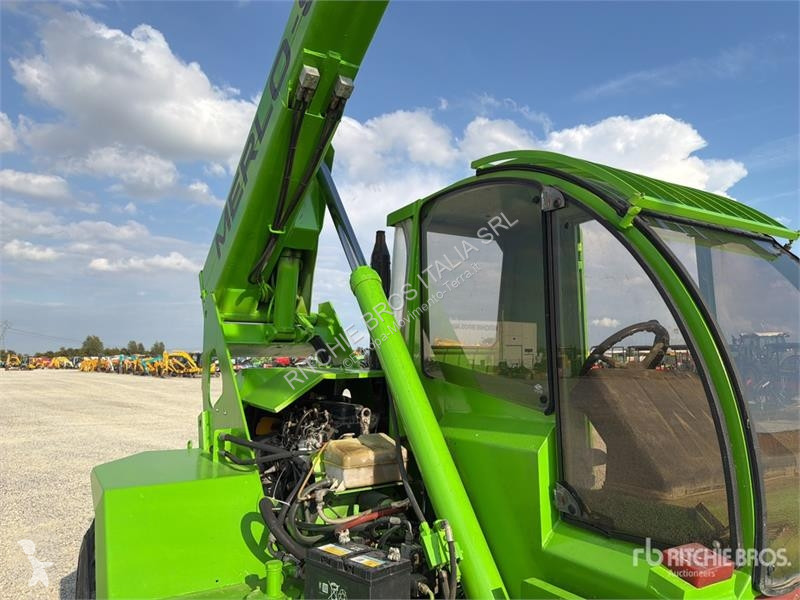 رافعة شوكية تلسكوبية Merlo SM25P Telehandler