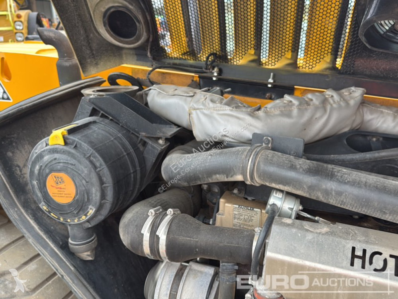 رافعة شوكية تلسكوبية JCB 525-60 Hi Viz