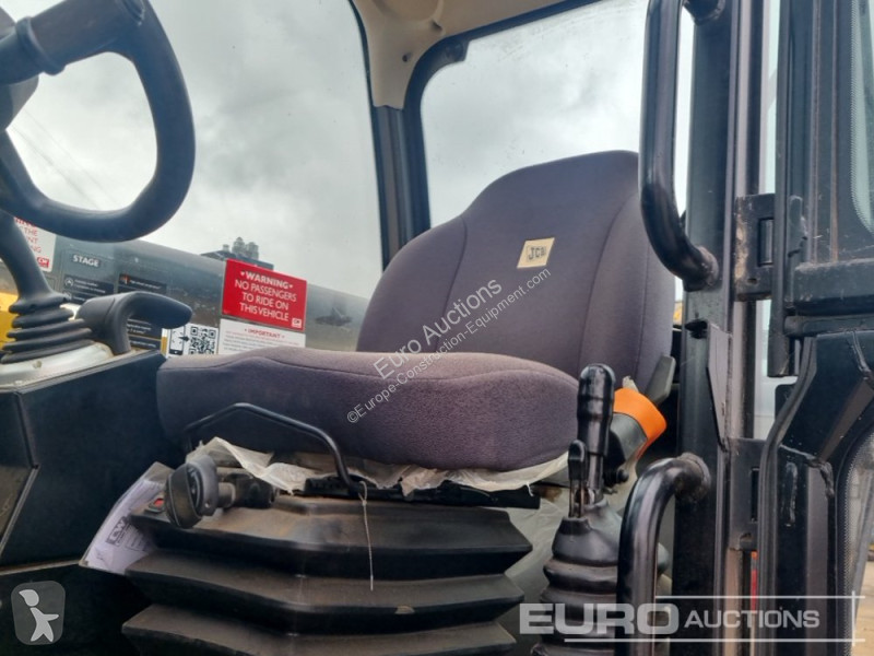Teleskopický vozík JCB 540-170
