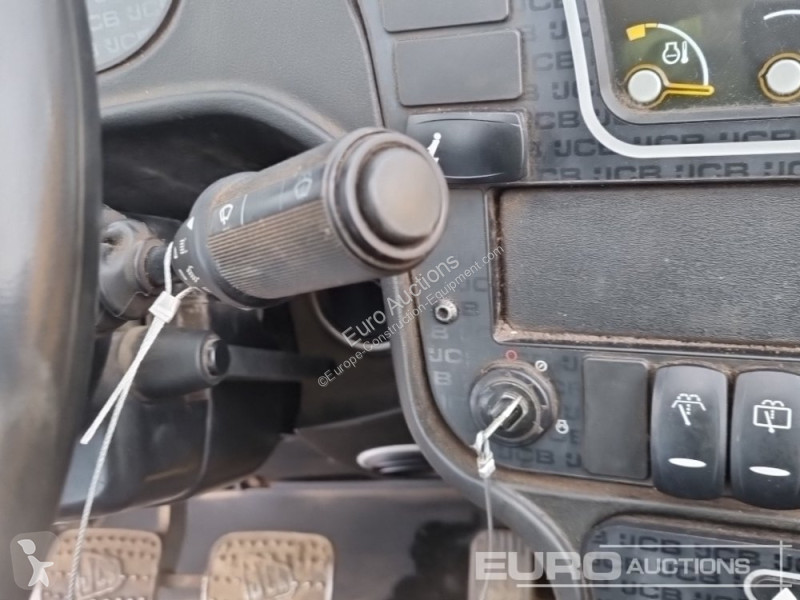 Teleskopický vozík JCB 540-140 Hi Viz