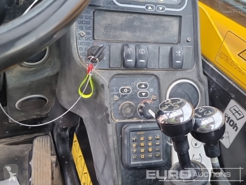 Teleskopický vozík JCB 540-140 Hi Viz