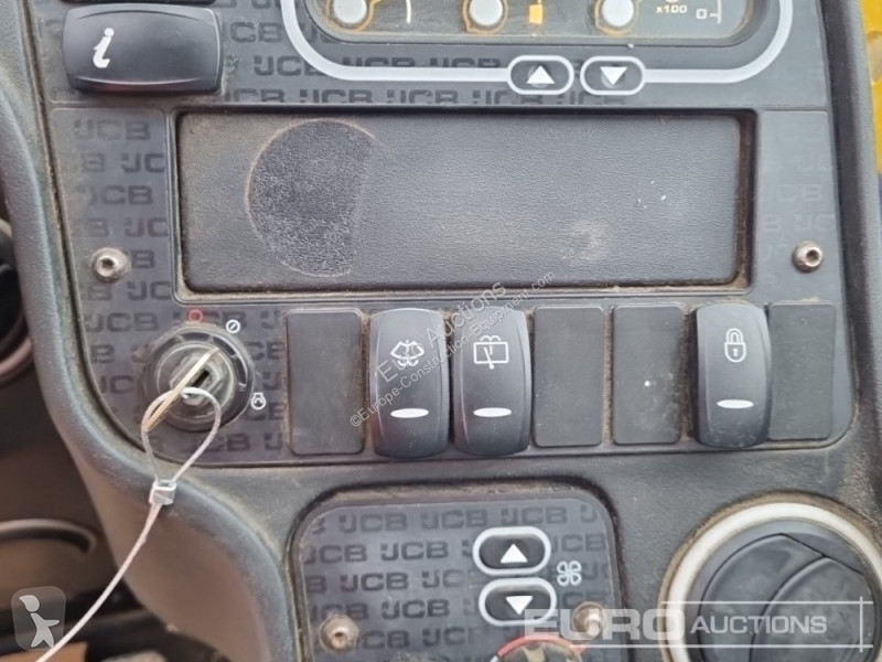 Teleskopický vozík JCB 540-140 Hi Viz