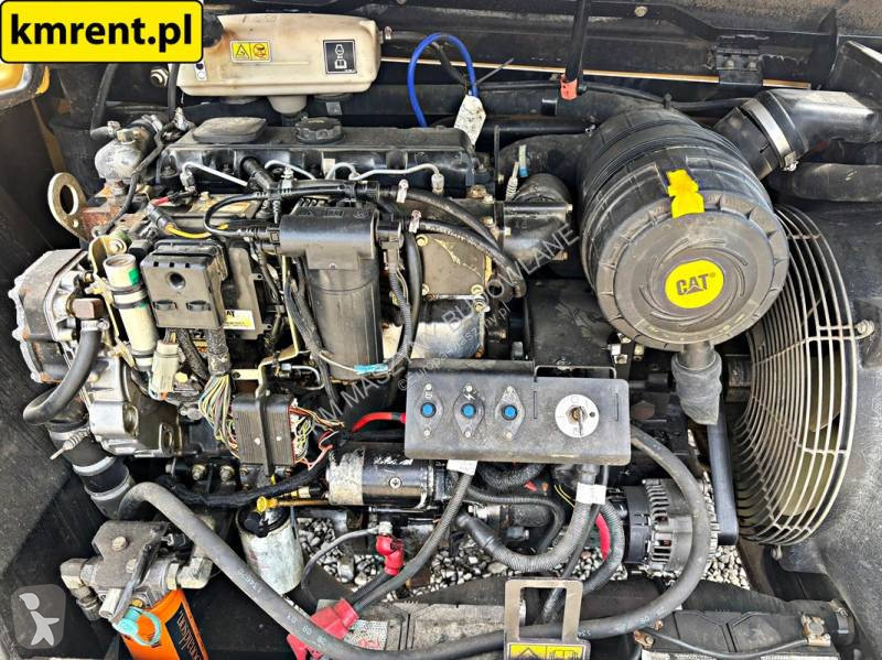 رافعة شوكية تلسكوبية Caterpillar TH330B...