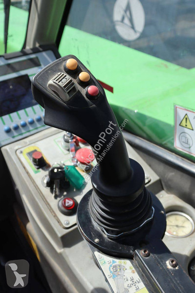 Chariot télescopique Merlo ROTO 60.24MCSS