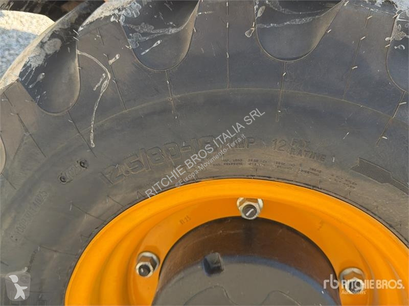 Телескопічний навантажувач JCB 530-70