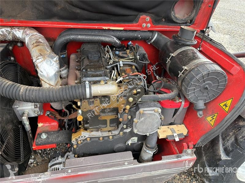 伸缩臂叉车 Manitou MVT729 Telehandler