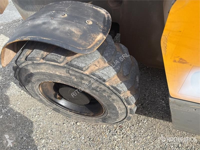 伸缩臂叉车 Dieci 25.6 Telehandler (Inoperable)
