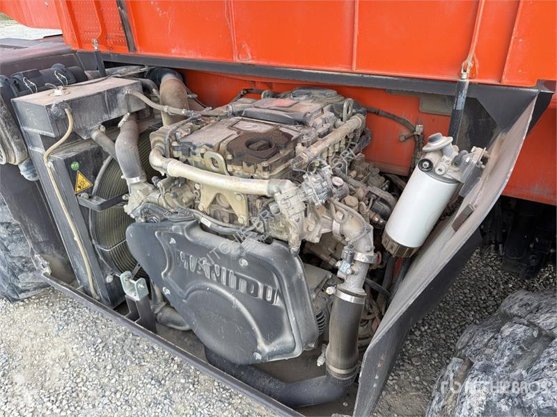 رافعة شوكية تلسكوبية Manitou MRT2150 Privilege+