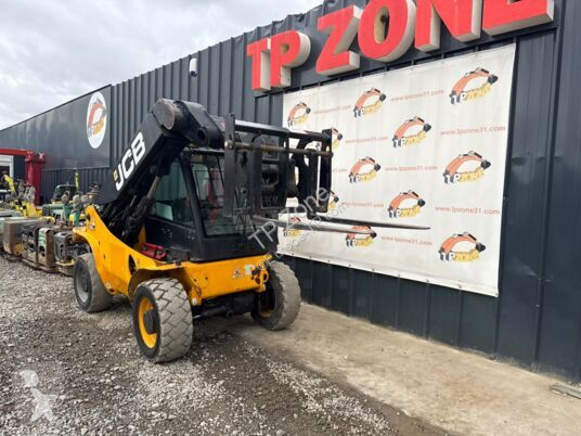 Chariot télescopique JCB