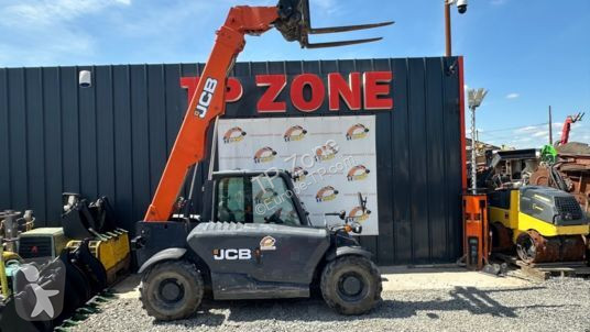 Chariot télescopique JCB 525-60 T4 à 32 900 € HT