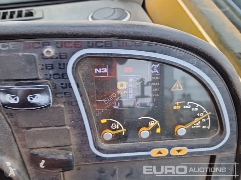 رافعة شوكية تلسكوبية JCB 540-140 Hi Viz
