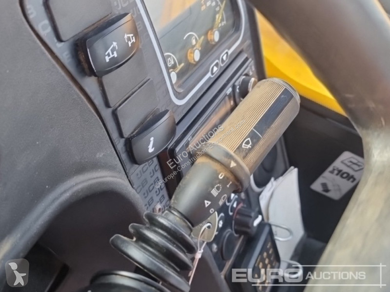 رافعة شوكية تلسكوبية JCB 540-140 Hi Viz