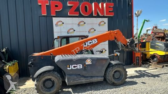Chariot télescopique JCB 525-60 T4 à 32 900 € HT
