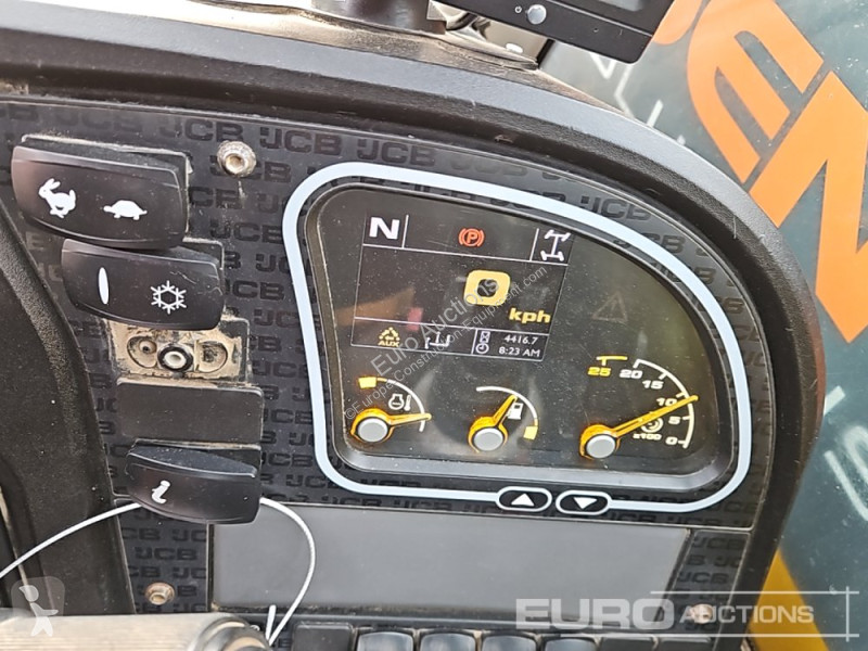 رافعة شوكية تلسكوبية JCB 525-60 Hi Viz
