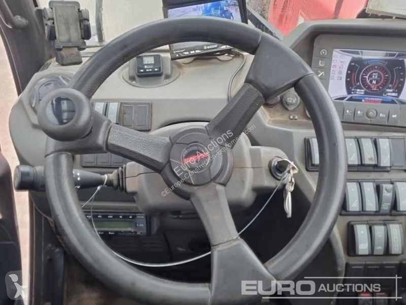 Teleskopický vozík Manitou MRT2550+ Privilege ST4