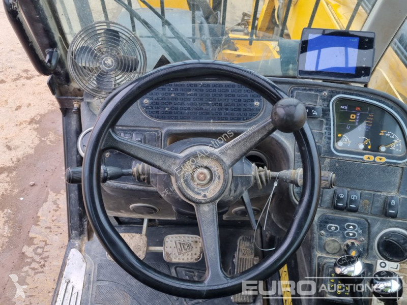 Teleskopický vozík JCB 535-140 Hi Viz