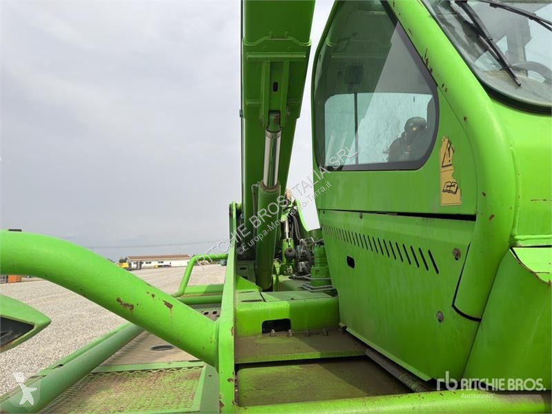 Телескопічний навантажувач Merlo 45.21 Telehandler