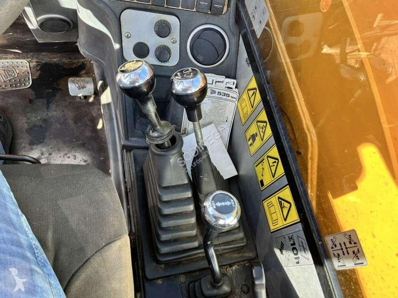 Chariot télescopique JCB