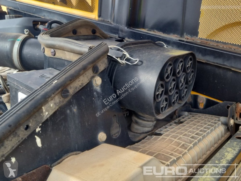 Teleskopický vozík JCB 540-170