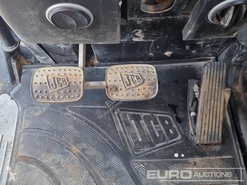 Teleskopický vozík JCB 540-140 Hi Viz