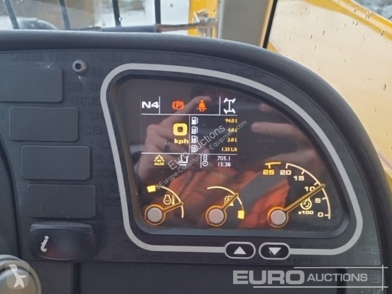 Teleskopický vozík JCB 531-70