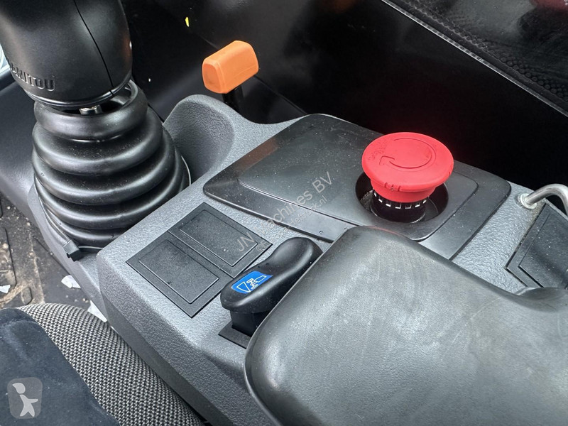 Teleskopický manipulátor Manitou MLT 961-145 V