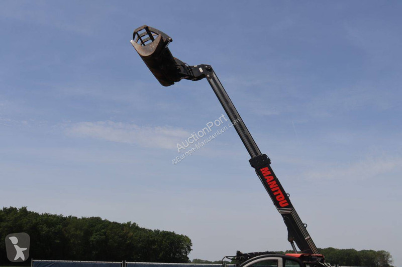 Телескопичен товарач Manitou