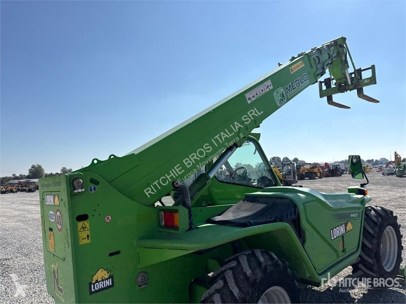 Încărcător telescopic Merlo P40.17