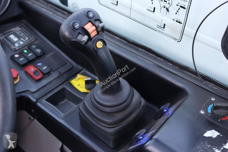 Empilhador telescópico Bobcat PF1/TL30.60