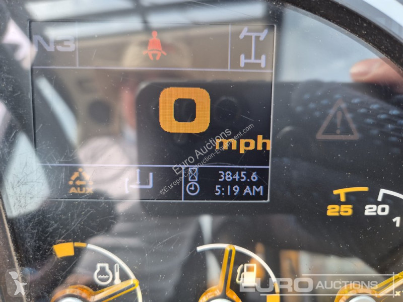 رافعة شوكية تلسكوبية JCB 540-170