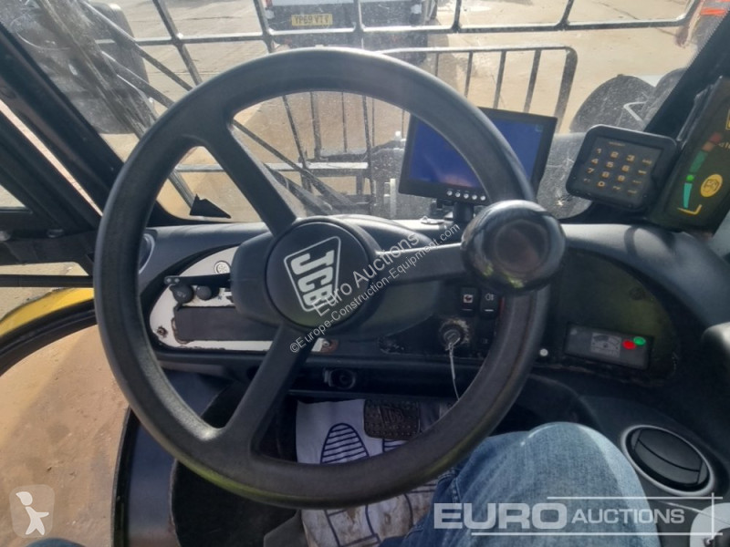 Chariot télescopique JCB 520-40