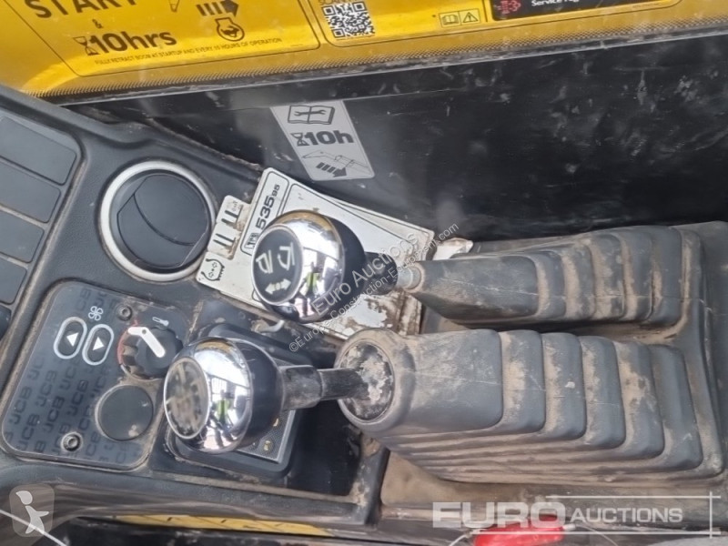 Teleskopický vozík JCB 535-95