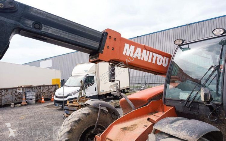 رافعة شوكية تلسكوبية Manitou