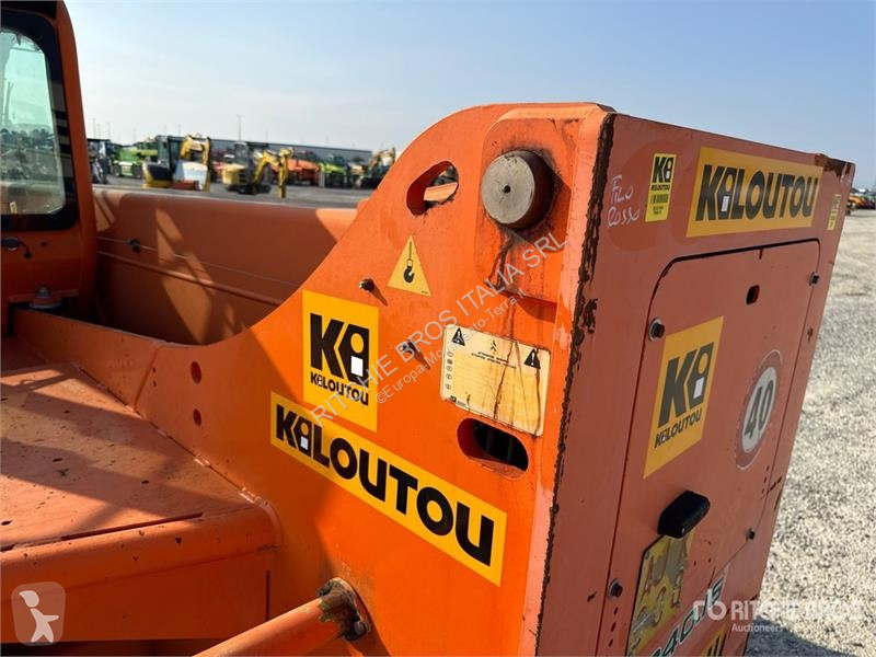 伸缩臂叉车 Merlo P40.16