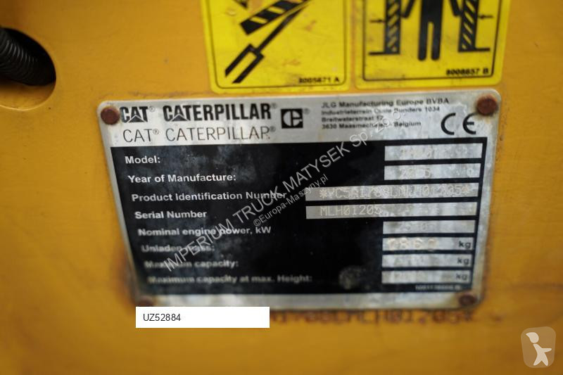 Телескопичен товарач Caterpillar C